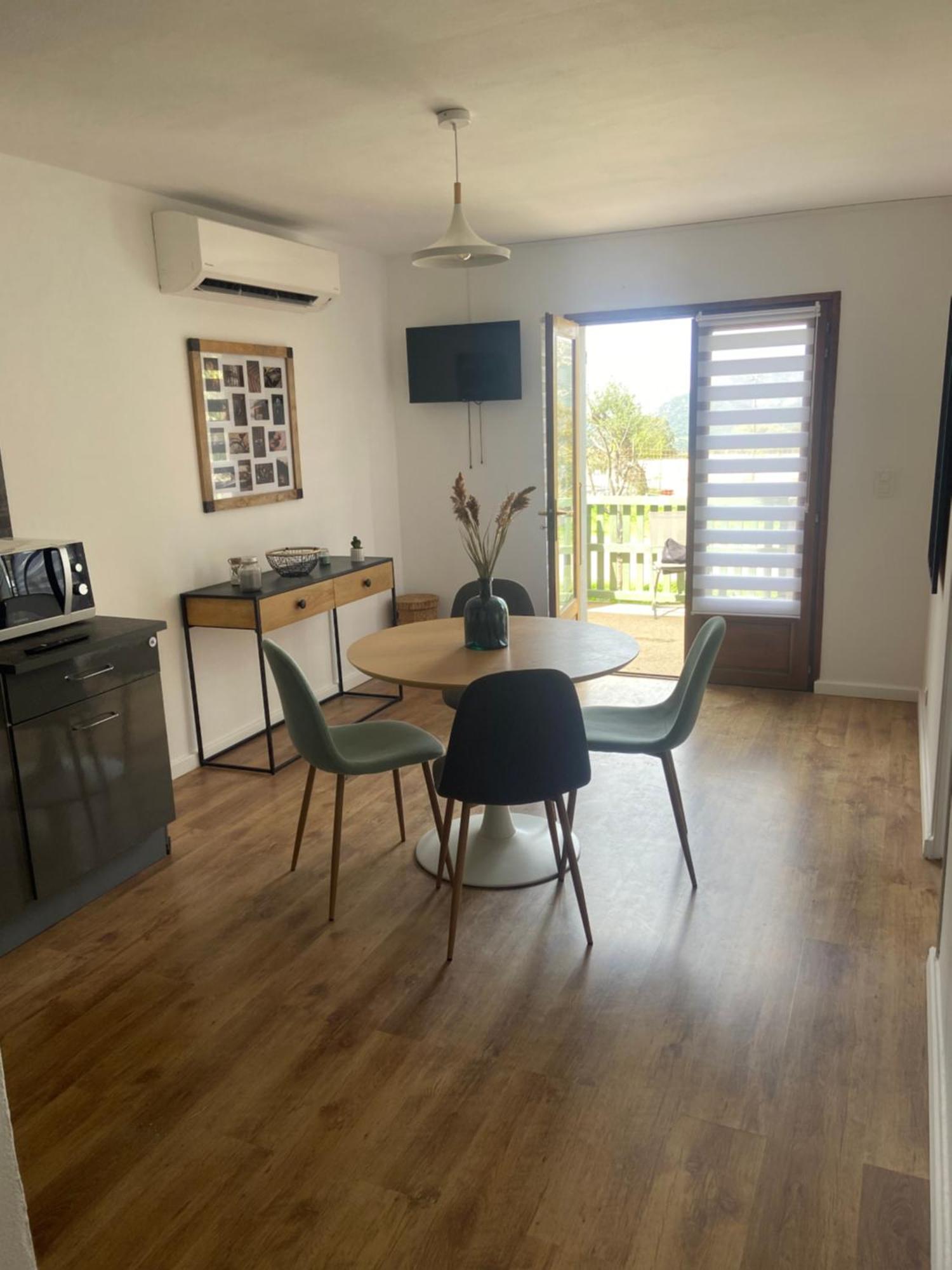 Appartement Proche Du Depart Du Gr20 Калензана Екстериор снимка